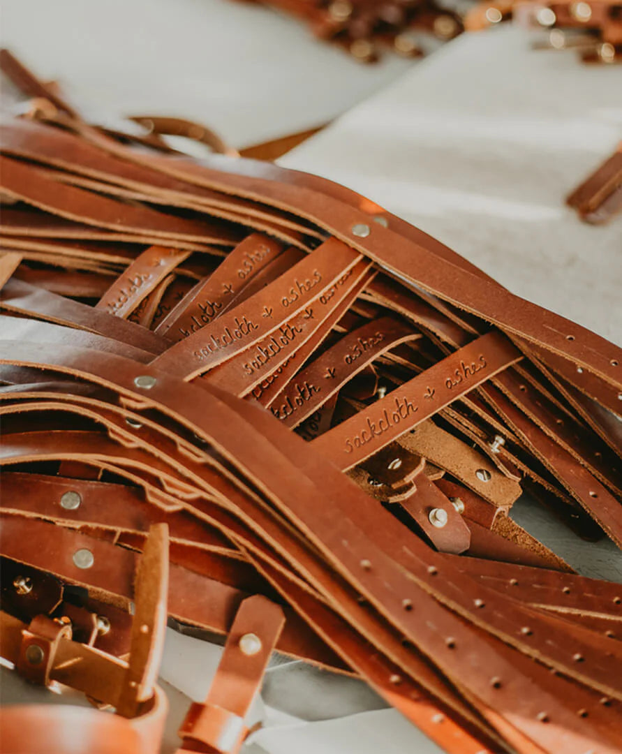 Leather Blanket Roll (Sackcloth + Ashes)